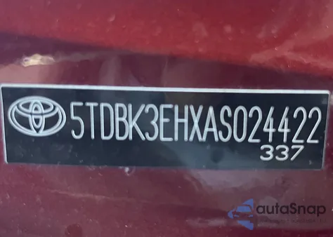 2010 Toyota Highlander Base V6 z USA, uszkodzony, nr VIN 5TDBK3EHXAS024422